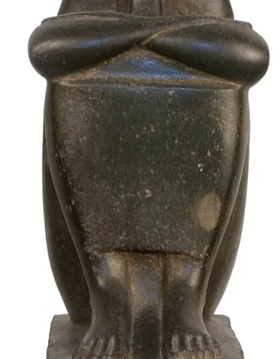 Statua cubo di dignitario