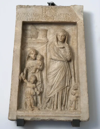 Stele funeraria di Lisandra