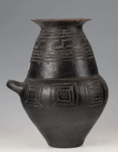 Vaso cinerario biconico